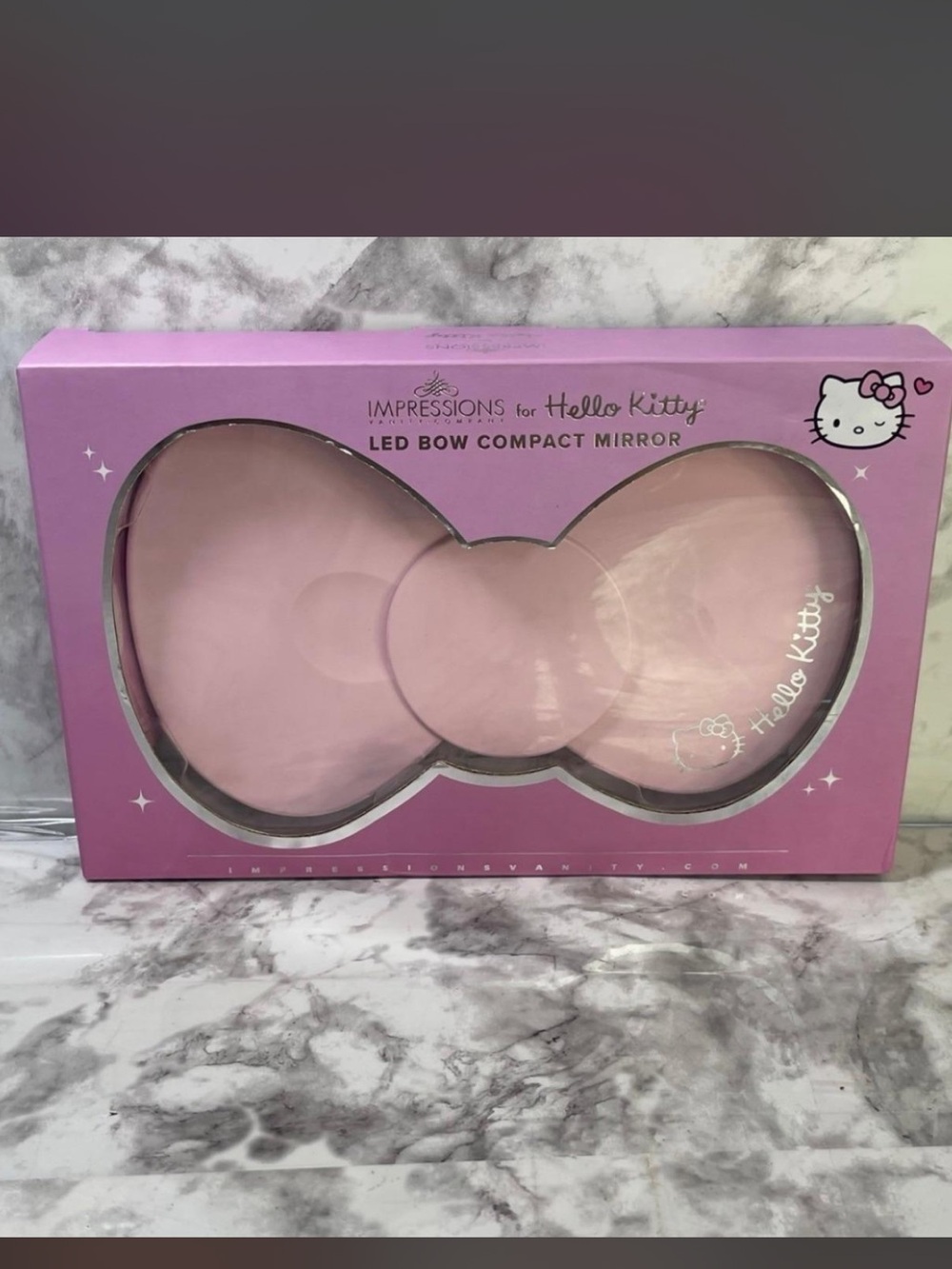 Impressions Vanity Hello Kitty Bow LED Compact Mirror NEW NO OPEN BOX